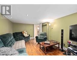 892 LONDON ROAD - 35