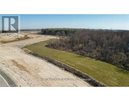 811 GATESTONE ROAD - 8