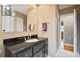 638 MIDDLEWOODS DRIVE - 22
