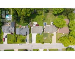 638 MIDDLEWOODS DRIVE - 45