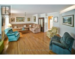 473 GOLD STREET - 4