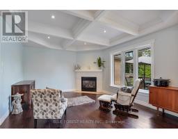 22 VILLAGE GATE CRESCENT - 14