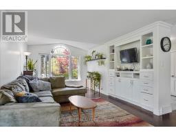 22 VILLAGE GATE CRESCENT - 16