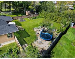 22 VILLAGE GATE CRESCENT - 41