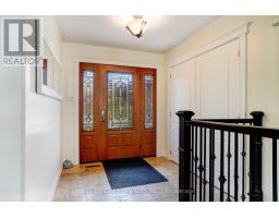 22 VILLAGE GATE CRESCENT - 5