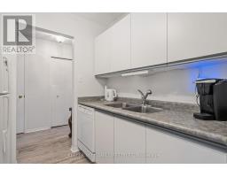 317 - 440 WELLINGTON STREET - 21