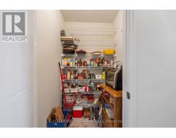 317 - 440 WELLINGTON STREET - 22
