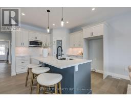 8080 UNION ROAD - 24