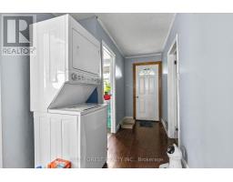 69 CONNAUGHT AVENUE - 24