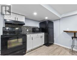 69 CONNAUGHT AVENUE - 7