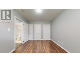 25 - 3200 SINGLETON AVENUE - 17