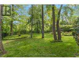 41 HAMPTON CRESCENT - 39