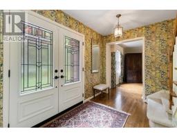 41 HAMPTON CRESCENT - 9