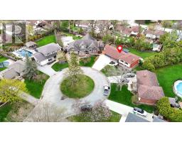 55 ST LAWRENCE PLACE - 5