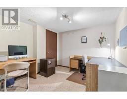 4500 EAST ROAD - 18