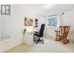 11 - 160 CONWAY DRIVE - 30