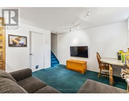 11 - 160 CONWAY DRIVE - 31