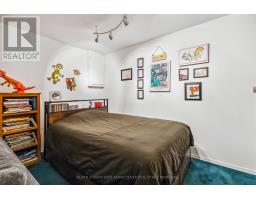 11 - 160 CONWAY DRIVE - 35