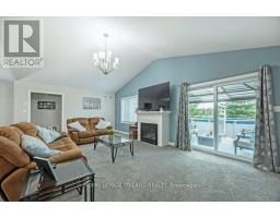 27 FOXTAIL LANE - 18