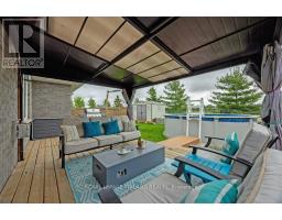 27 FOXTAIL LANE - 31