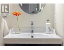20 - 50 FIDDLERS GREEN ROAD - 10