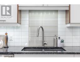 20 - 50 FIDDLERS GREEN ROAD - 21