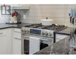 20 - 50 FIDDLERS GREEN ROAD - 25