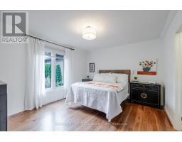 20 - 50 FIDDLERS GREEN ROAD - 29
