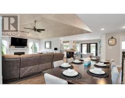 36 WINGREEN LANE - 14