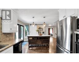 36 WINGREEN LANE - 22
