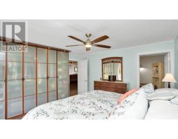 36 WINGREEN LANE - 31
