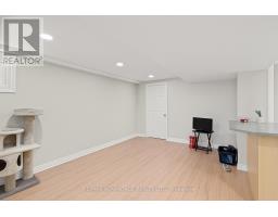 52 BEATTIE AVENUE - 30
