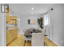 35 EDMUNDS CRESCENT - 12