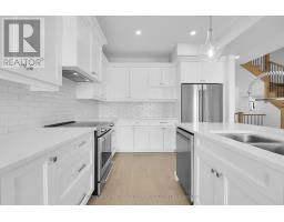 29 - 414 OLD WONDERLAND ROAD - 10