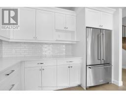 29 - 414 OLD WONDERLAND ROAD - 12