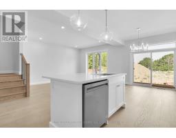 29 - 414 OLD WONDERLAND ROAD - 13