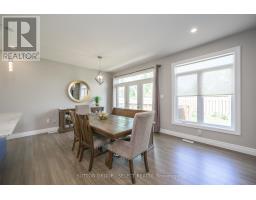 33 - 1061 EAGLETRACE DRIVE - 15
