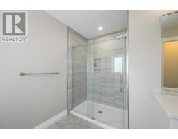 33 - 1061 EAGLETRACE DRIVE - 22