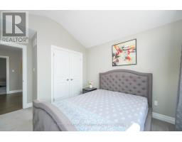 33 - 1061 EAGLETRACE DRIVE - 25