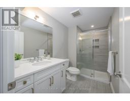 33 - 1061 EAGLETRACE DRIVE - 34