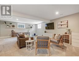 12 LINCOLN S COVE - 24