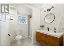 2268 BENTIM ROAD - 32