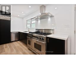 38 HUNT VILLAGE CRESCENT - 11