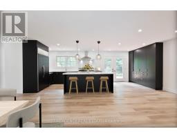 38 HUNT VILLAGE CRESCENT - 9