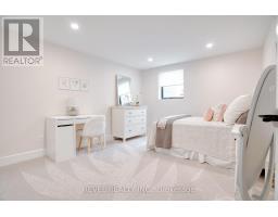 793 GREEN LANE - 32
