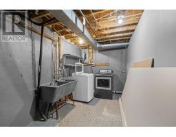 15 - 696 WONDERLAND ROAD S - 22