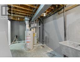 15 - 696 WONDERLAND ROAD S - 23