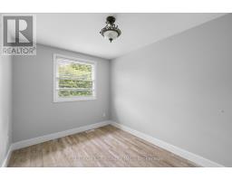 15 - 696 WONDERLAND ROAD S - 31