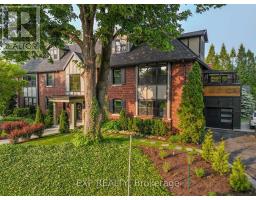 4 - 130 WINDSOR CRESCENT - 43