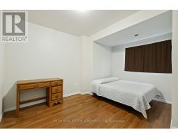 150 COLLEGE AVENUE N - 8